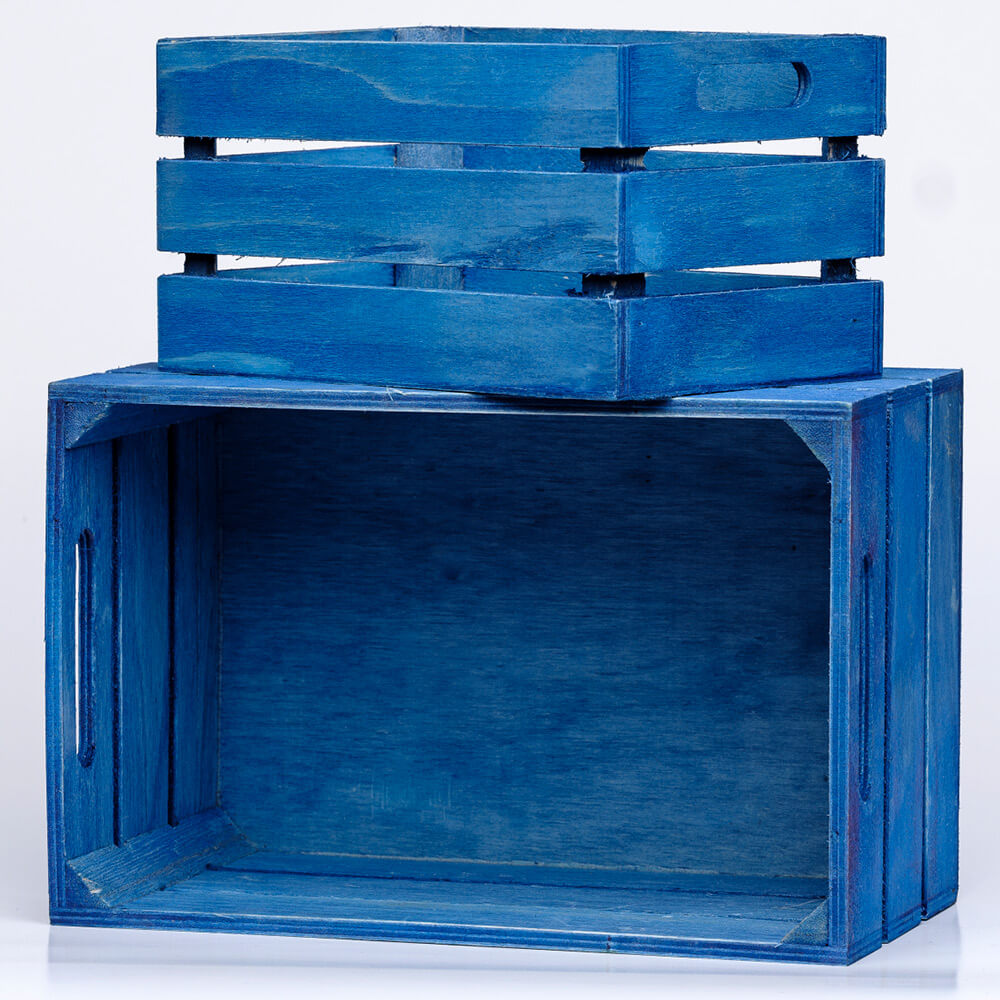 Wooden crate - blue